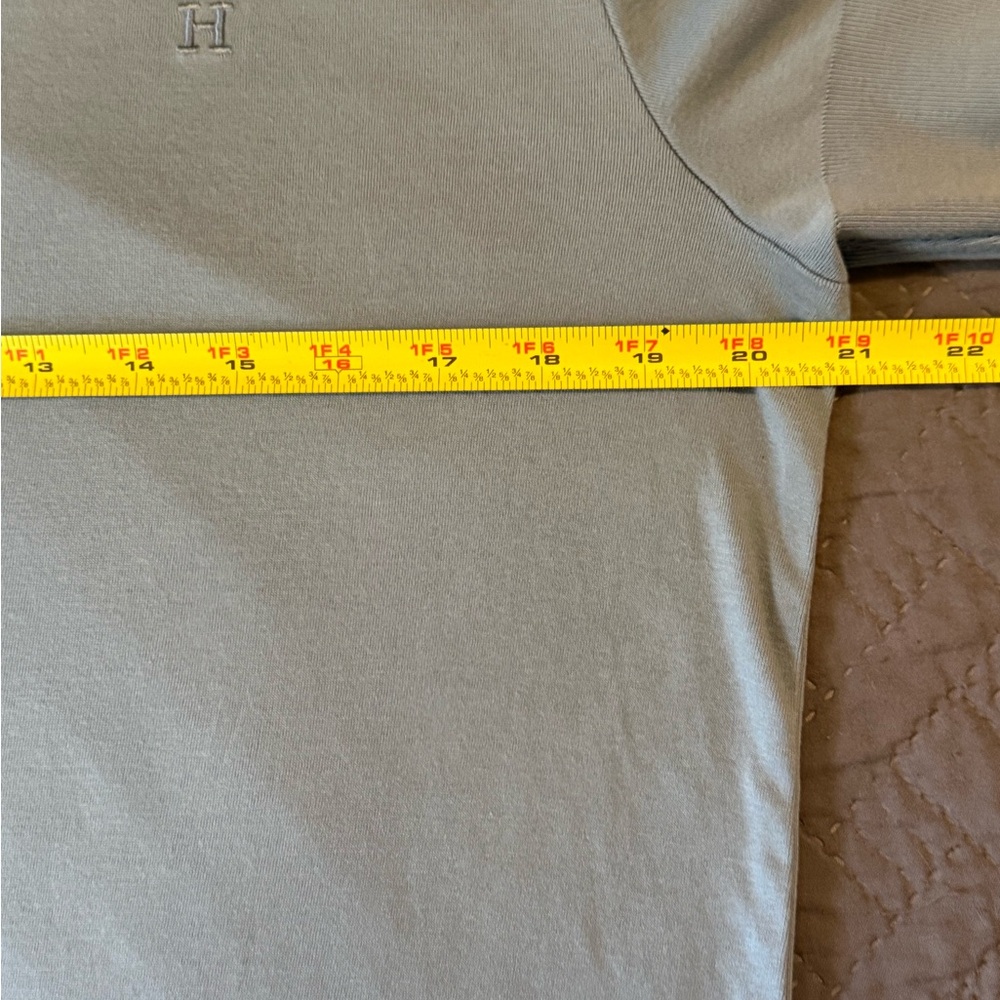 ✨ Hermès Luxury Basic Tee Size M - Picture 8 of 10